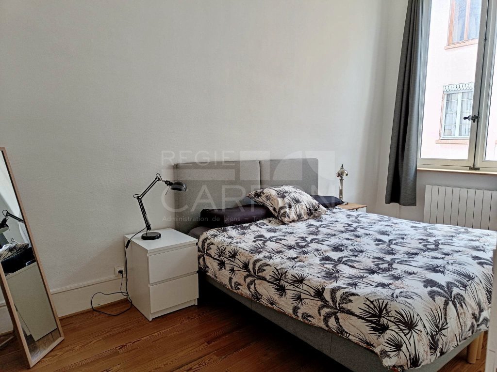 APPARTEMENT T2 A LOUER - LYON 4EME ARRONDISSEMENT - 64.86 m2 - 1 251 &euro; charges comprises par mois