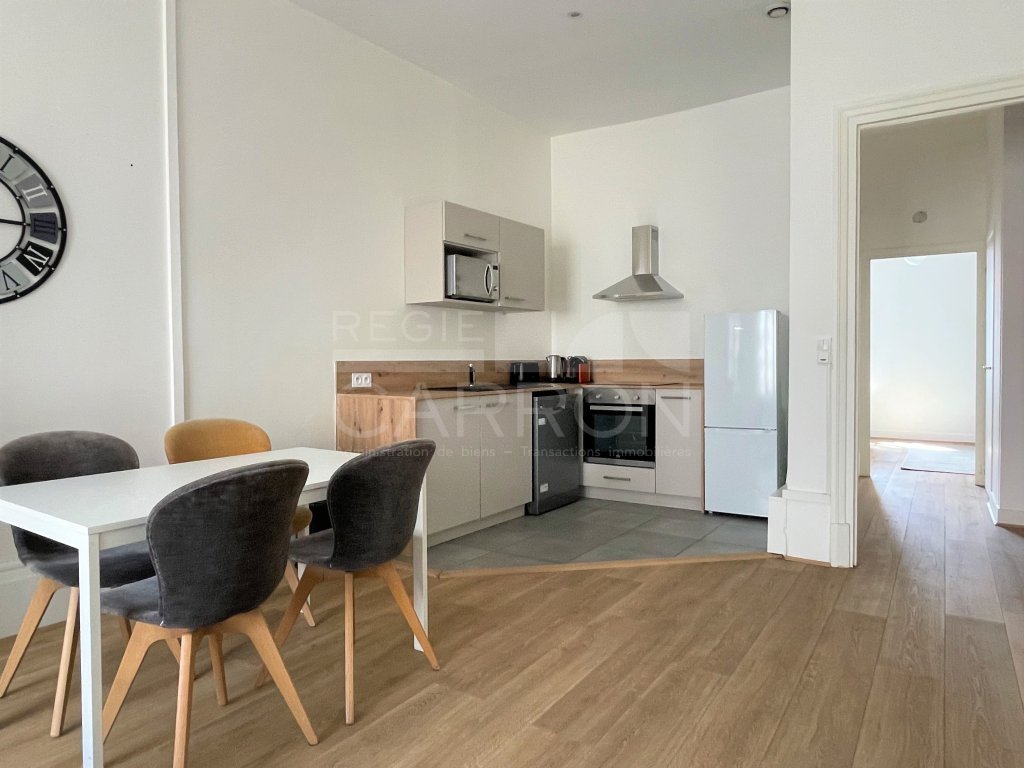 APPARTEMENT T2 A LOUER - LYON 7EME ARRONDISSEMENT - 1�098�&euro; charges comprises par mois
