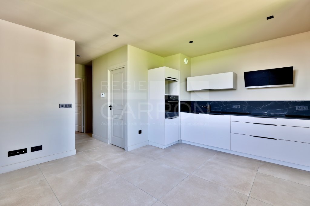 APPARTEMENT T2 A LOUER - ST CYR AU MONT D OR - 1 095 &euro; charges comprises par mois