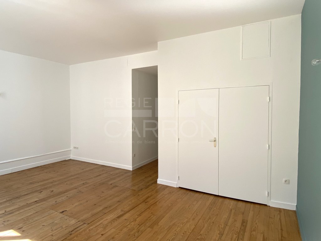 APPARTEMENT T2 A LOUER - ST ETIENNE - 90.77 m2 - 642€ charges comprises par mois