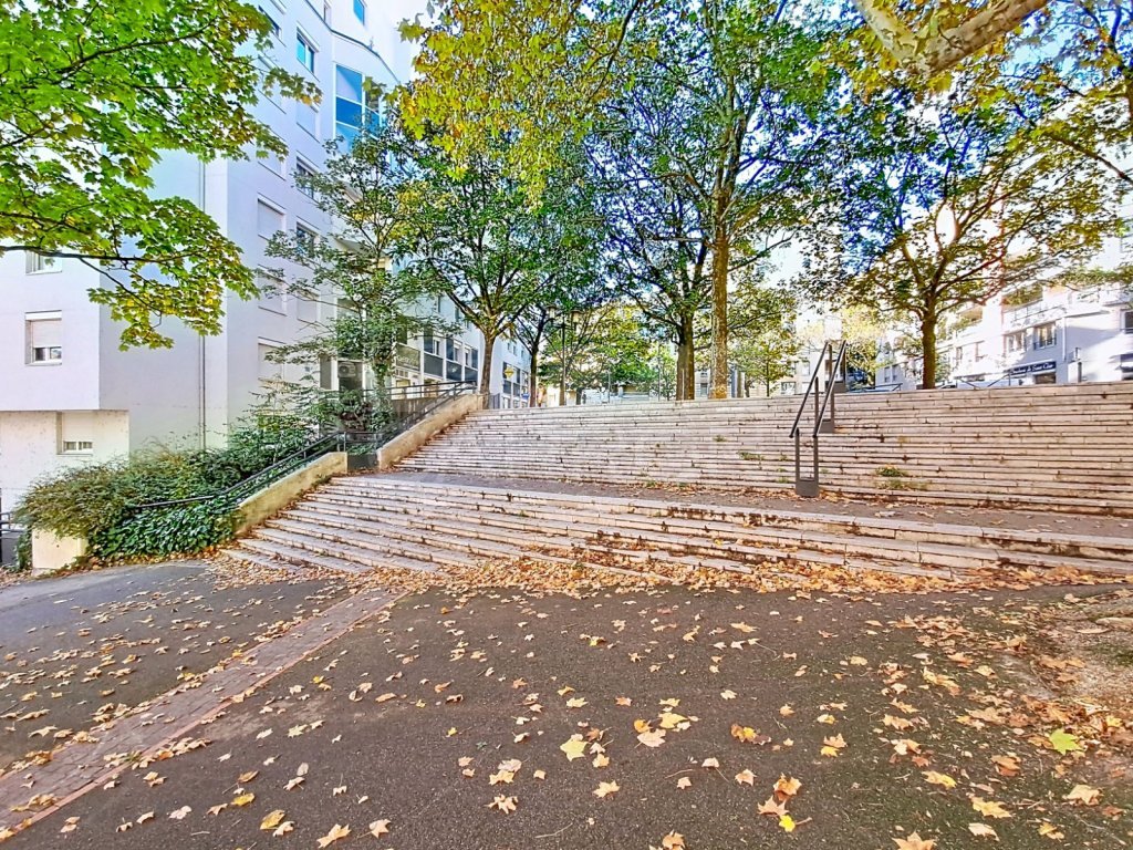 APPARTEMENT T2 A VENDRE - CALUIRE ET CUIRE - 54 m2 - 175000€