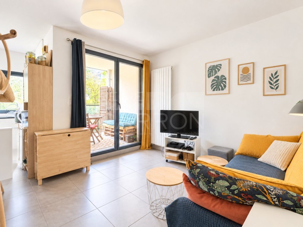 APPARTEMENT T2 A VENDRE - CALUIRE ET CUIRE - 37 m2 - 192 500 &euro;