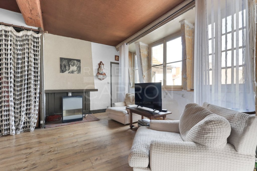 Appartement T2 bis - 1 chambre A VENDRE - LYON 1ER ARRONDISSEMENT - 65.1 m2 - 280 000 &euro;