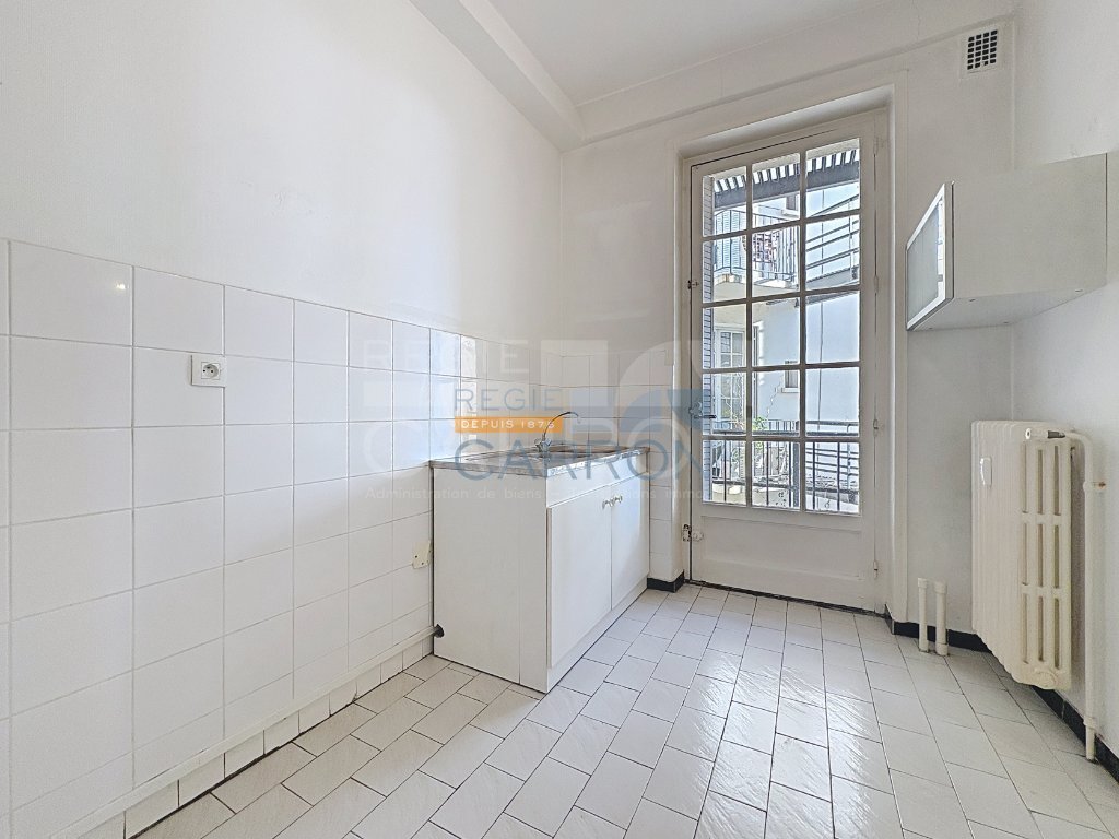 APPARTEMENT T2 A VENDRE - LYON 2EME ARRONDISSEMENT - 39 m2 - 295000€