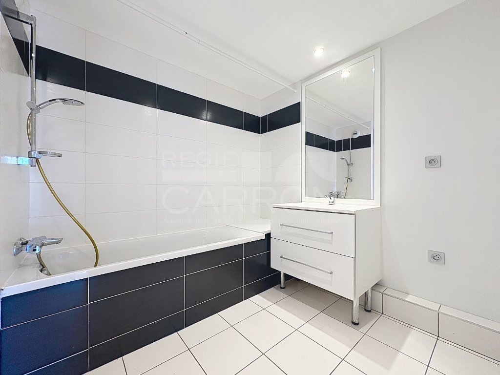 APPARTEMENT T2 A VENDRE - LYON 2EME ARRONDISSEMENT - 48 m2 - 288�000�&euro;