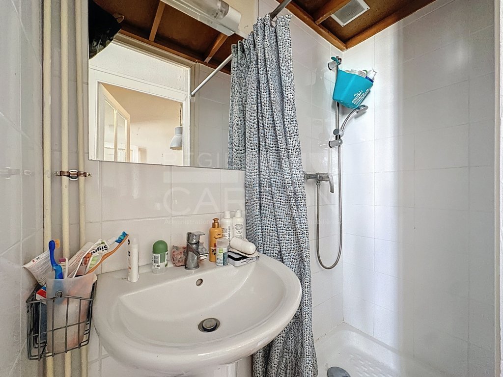 APPARTEMENT T2 - LYON 4EME ARRONDISSEMENT - 46.48 m2 - VENDU