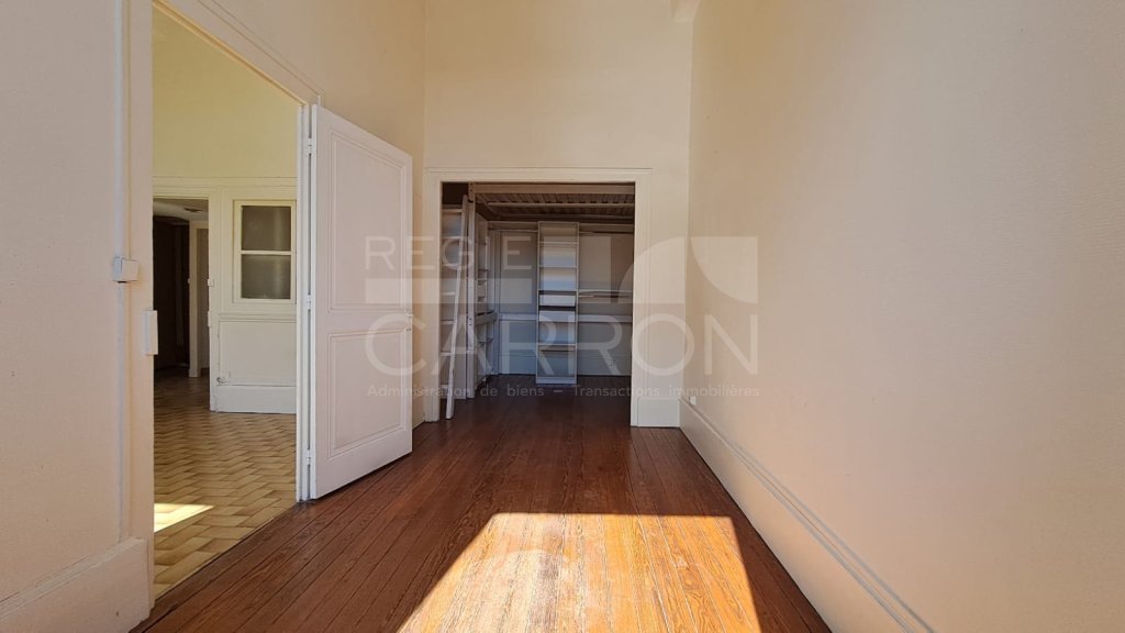APPARTEMENT T2 A VENDRE - LYON 4EME ARRONDISSEMENT - 43 m2 - 219 000 &euro;