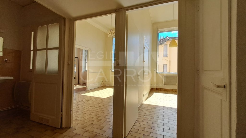 APPARTEMENT T2 A VENDRE - LYON 4EME ARRONDISSEMENT - 43 m2 - 219 000 &euro;