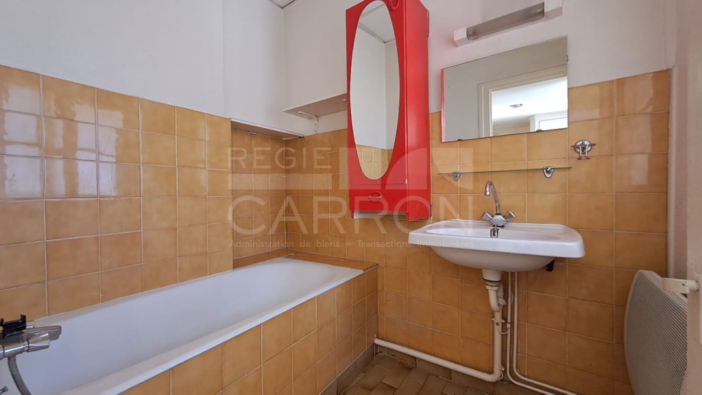 APPARTEMENT T2 A VENDRE - LYON 4EME ARRONDISSEMENT - 43 m2 - 219 000 &euro;