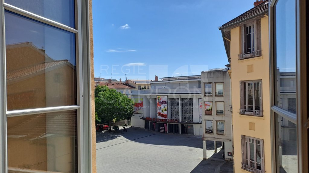APPARTEMENT T2 A VENDRE - LYON 4EME ARRONDISSEMENT - 43 m2 - 219 000 &euro;