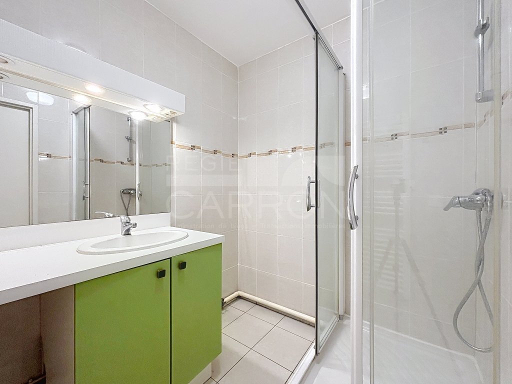 APPARTEMENT T3 A LOUER - LYON 2EME ARRONDISSEMENT - 70.5 m2 - 1309€ charges comprises par mois