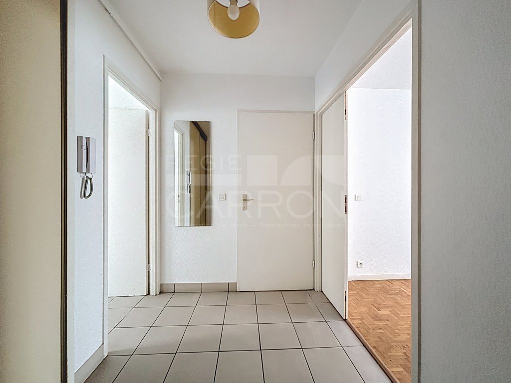 APPARTEMENT T3 A LOUER - LYON 2EME ARRONDISSEMENT - 70.5 m2 - 1309€ charges comprises par mois