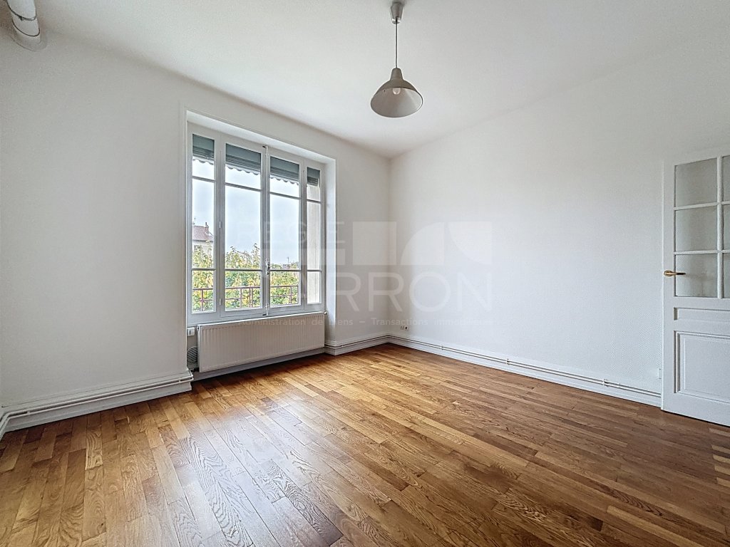 APPARTEMENT T3 A LOUER - LYON 3EME ARRONDISSEMENT - 75.51 m2 - 1101€ charges comprises par mois