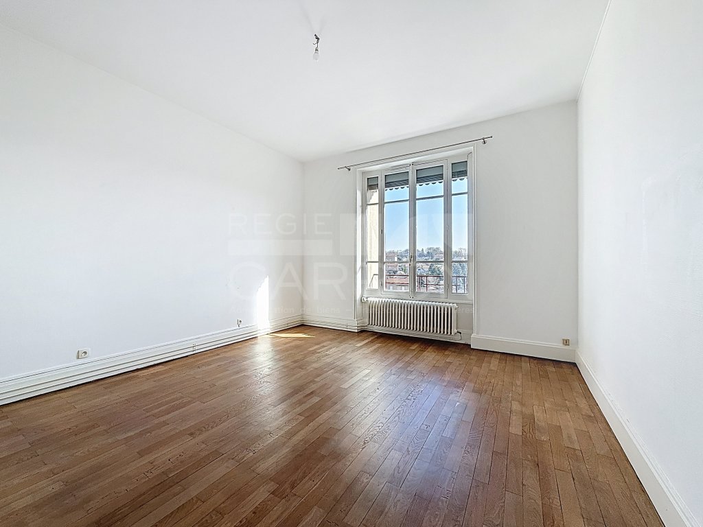 APPARTEMENT T3 A LOUER - LYON 3EME ARRONDISSEMENT - 74.68 m2 - 1�282�&euro; charges comprises par mois