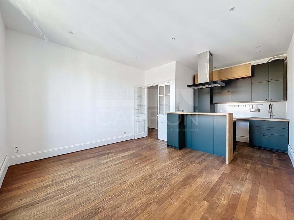 APPARTEMENT T3 A LOUER - LYON 3EME ARRONDISSEMENT - 75.16 m2 - 1�290�&euro; charges comprises par mois