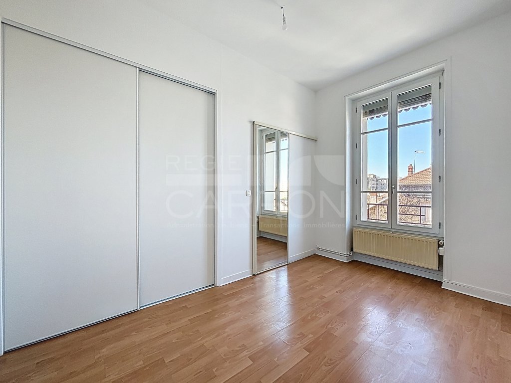 APPARTEMENT T3 A LOUER - LYON 3EME ARRONDISSEMENT - 75.16 m2 - 1�290�&euro; charges comprises par mois