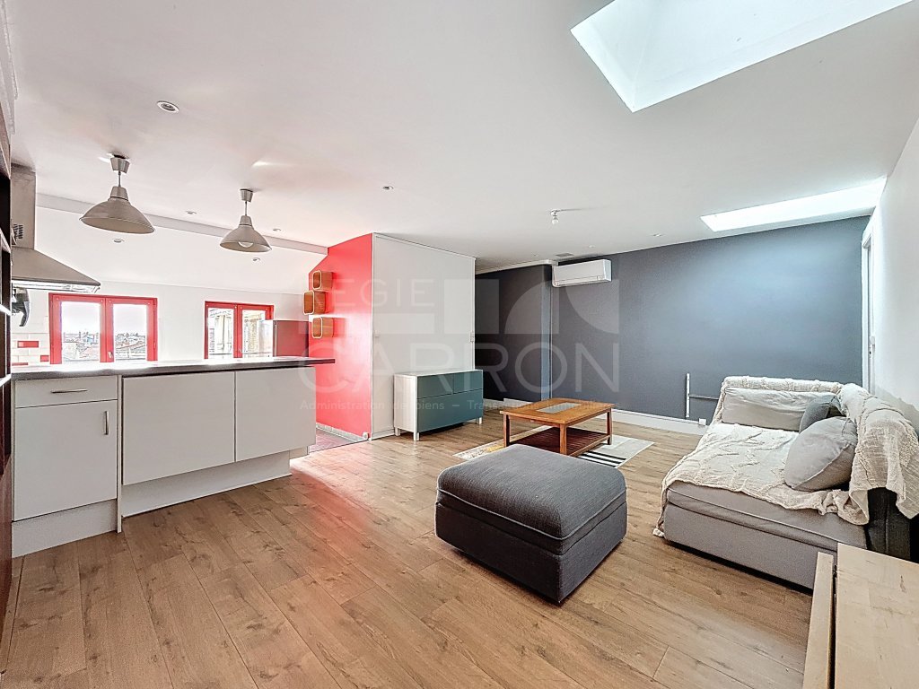 APPARTEMENT T3 A LOUER - LYON 3EME ARRONDISSEMENT - 54.05 m2 - 960 &euro; charges comprises par mois