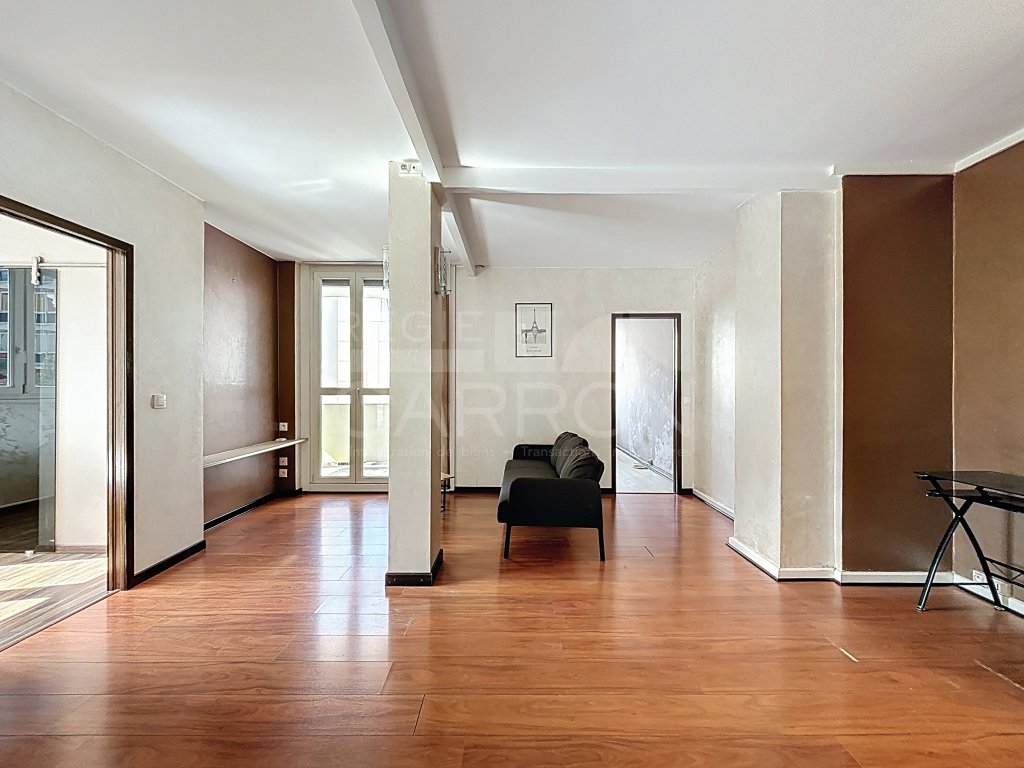 APPARTEMENT T3 A LOUER - LYON 3EME ARRONDISSEMENT - 63.9 m2 - 1 275 &euro; charges comprises par mois