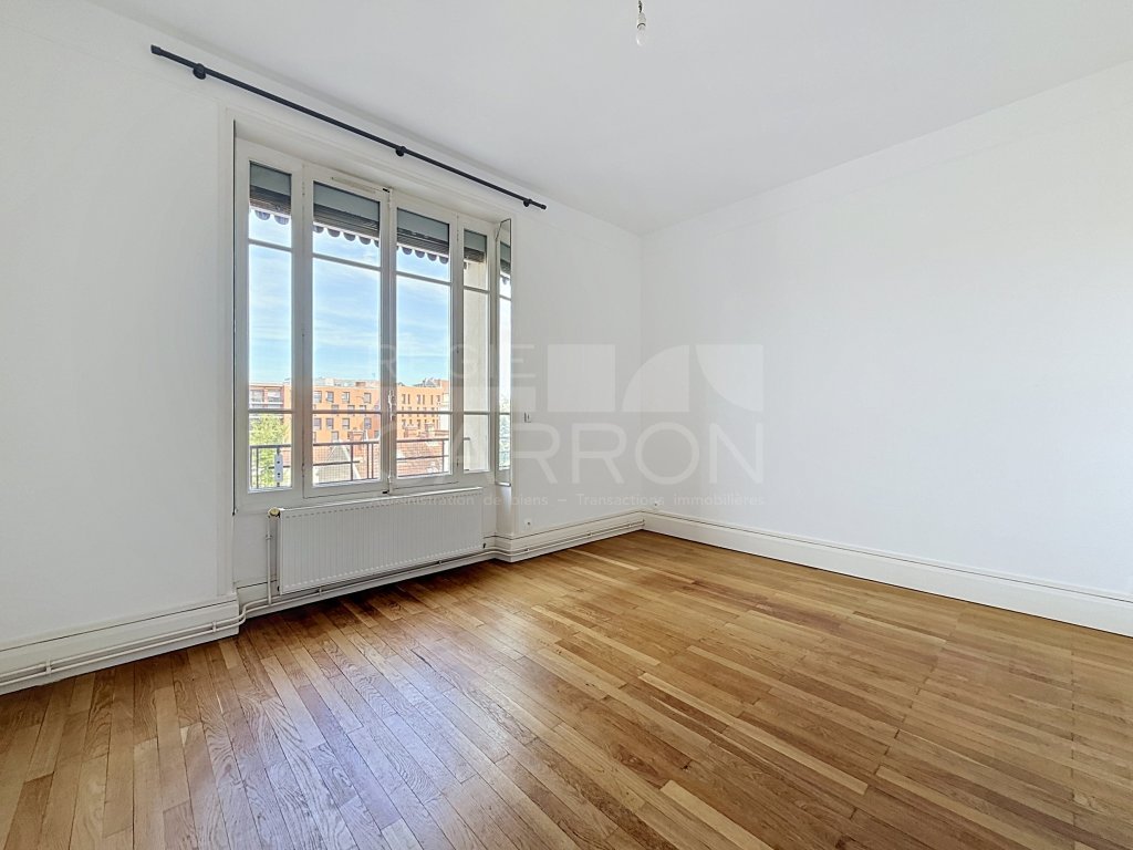 APPARTEMENT T3 A LOUER - LYON 3EME ARRONDISSEMENT - 65.53 m2 - 1 131 &euro; charges comprises par mois
