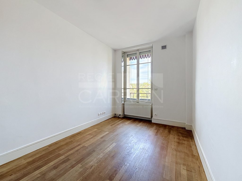 APPARTEMENT T3 A LOUER - LYON 3EME ARRONDISSEMENT - 65.53 m2 - 1 131 &euro; charges comprises par mois