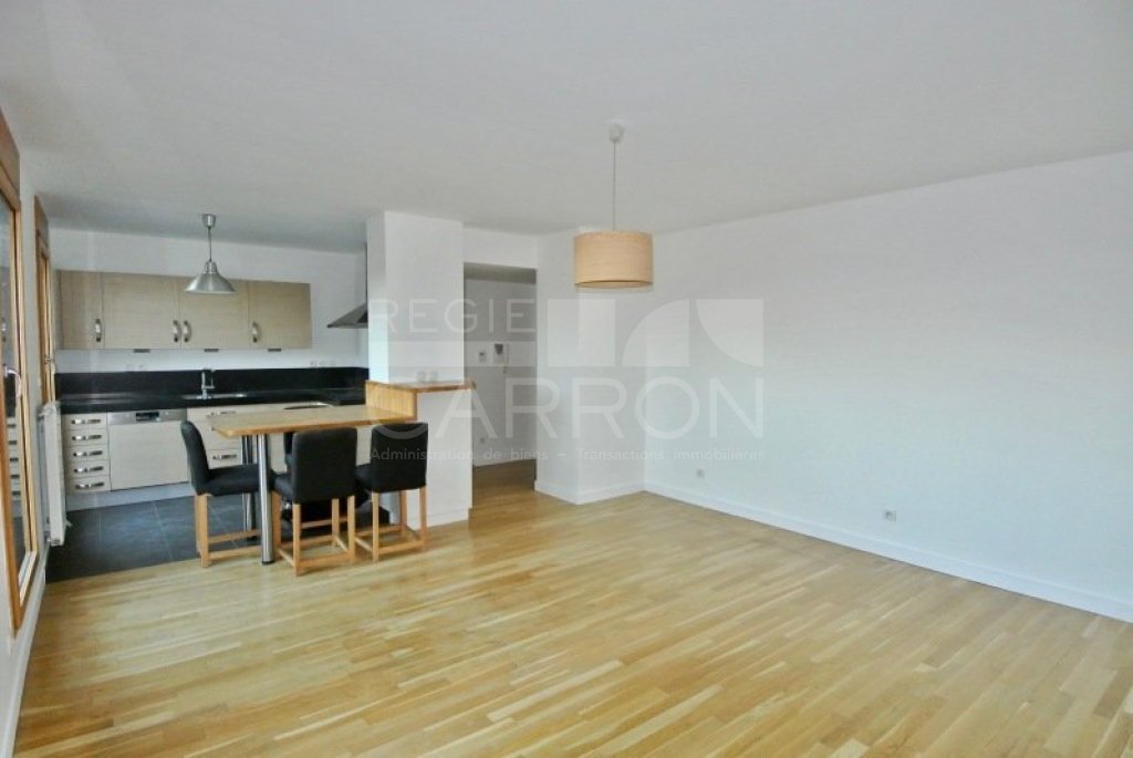 APPARTEMENT T3 A LOUER - LYON 3EME ARRONDISSEMENT - 68.82 m2 - 1 456 &euro; charges comprises par mois