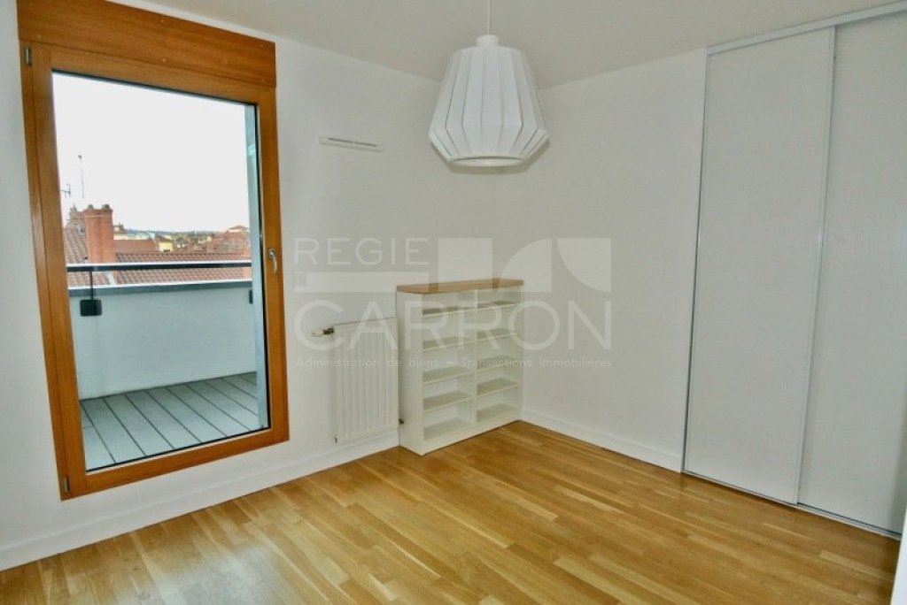 APPARTEMENT T3 A LOUER - LYON 3EME ARRONDISSEMENT - 68.82 m2 - 1 456 &euro; charges comprises par mois