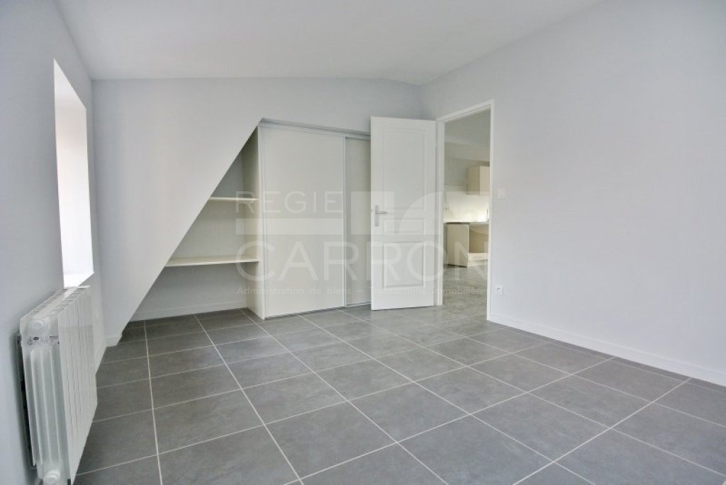 APPARTEMENT T3 A LOUER - LYON 4EME ARRONDISSEMENT - 73.27 m2 - 1 307 &euro; charges comprises par mois
