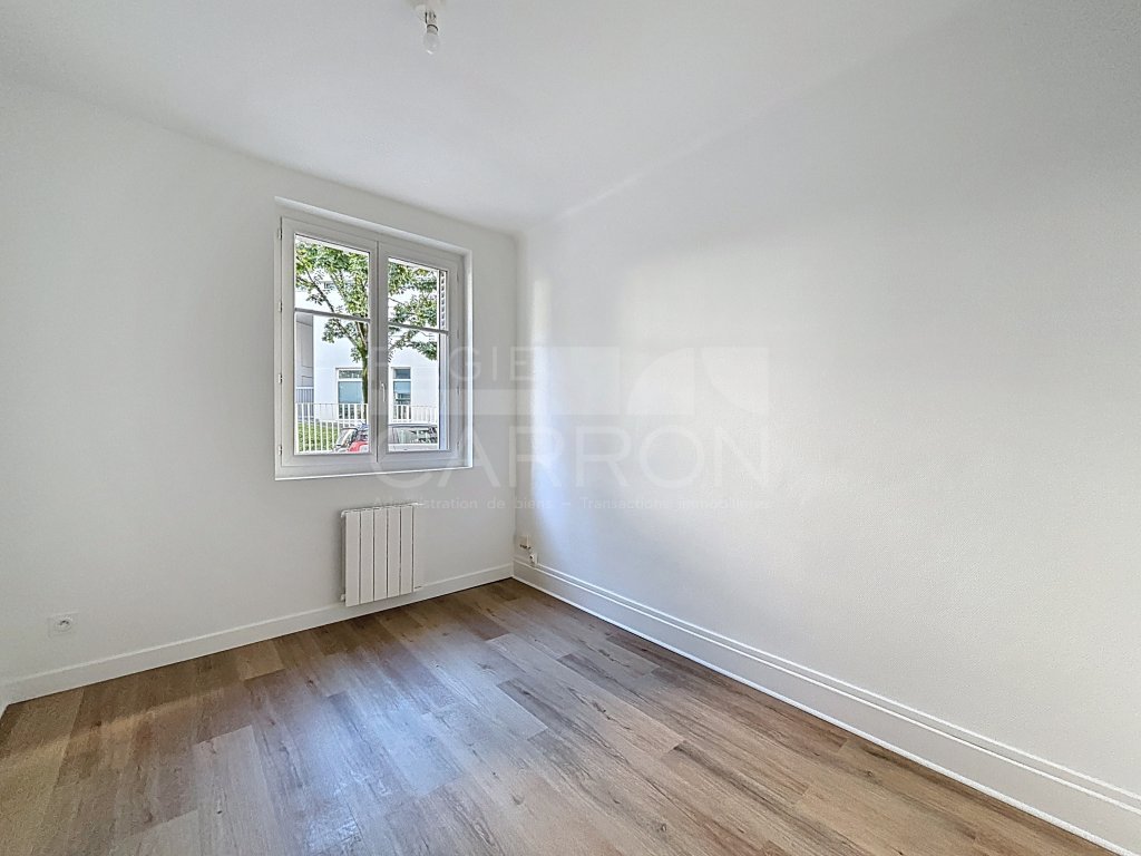 APPARTEMENT T3 A LOUER - LYON 7EME ARRONDISSEMENT - 52.68 m2 - 791€ charges comprises par mois