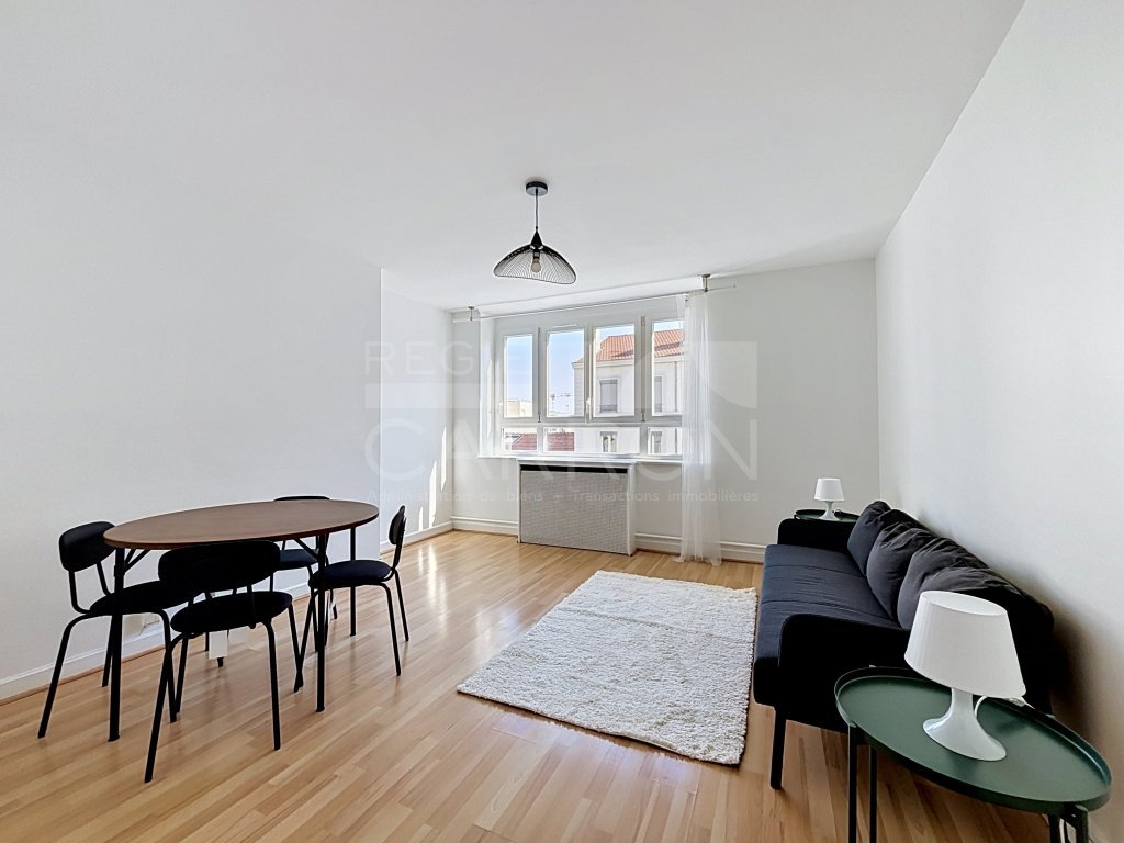 APPARTEMENT T3 A LOUER - LYON 7EME ARRONDISSEMENT - 57.89 m2 - 1 124 &euro; charges comprises par mois
