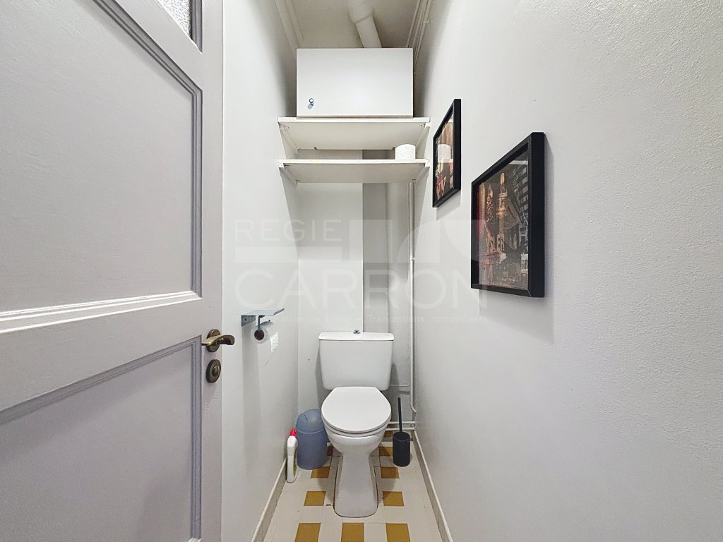 APPARTEMENT T3 A LOUER - LYON 8EME ARRONDISSEMENT - 76.7 m2 - 1�295�&euro; charges comprises par mois