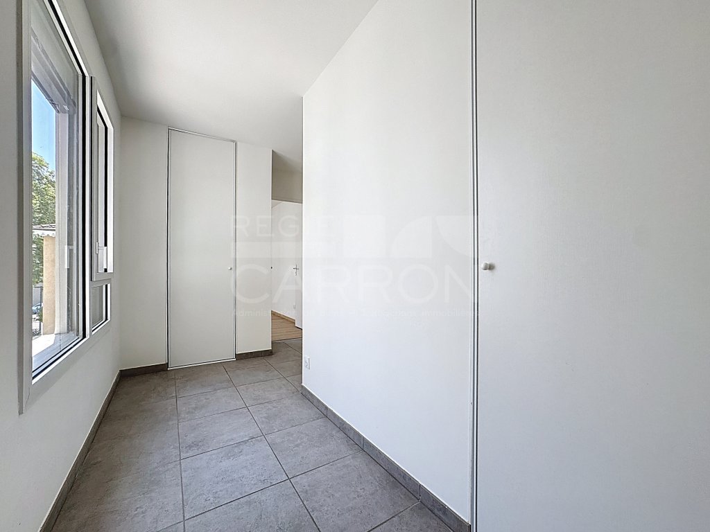 APPARTEMENT T3 A LOUER - LYON 9EME ARRONDISSEMENT - 68.15 m2 - 1 057 &euro; charges comprises par mois