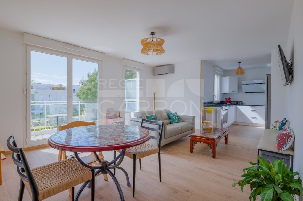 APPARTEMENT T3 A VENDRE - CALUIRE ET CUIRE - 74 m2 - 335 000 &euro;