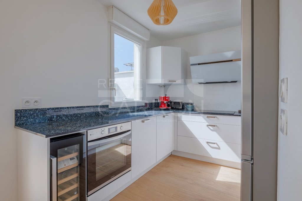 APPARTEMENT T3 A VENDRE - CALUIRE ET CUIRE - 74 m2 - 335 000 &euro;