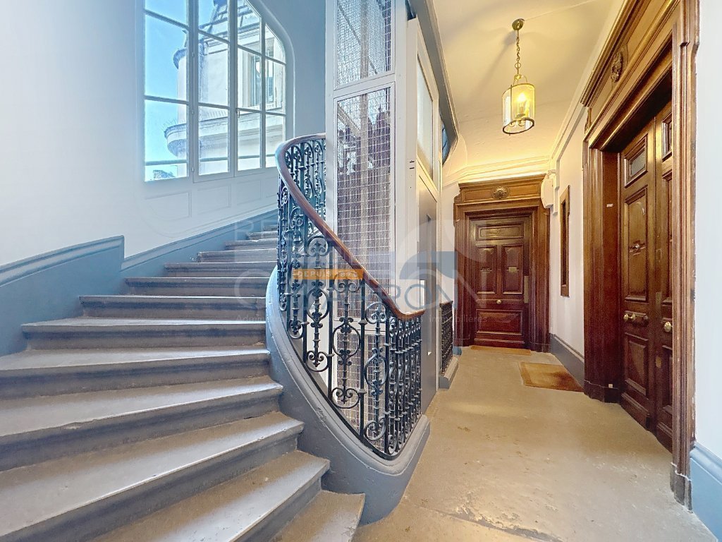 APPARTEMENT T3 A VENDRE - LYON 1ER ARRONDISSEMENT - 92 m2 - 499000€