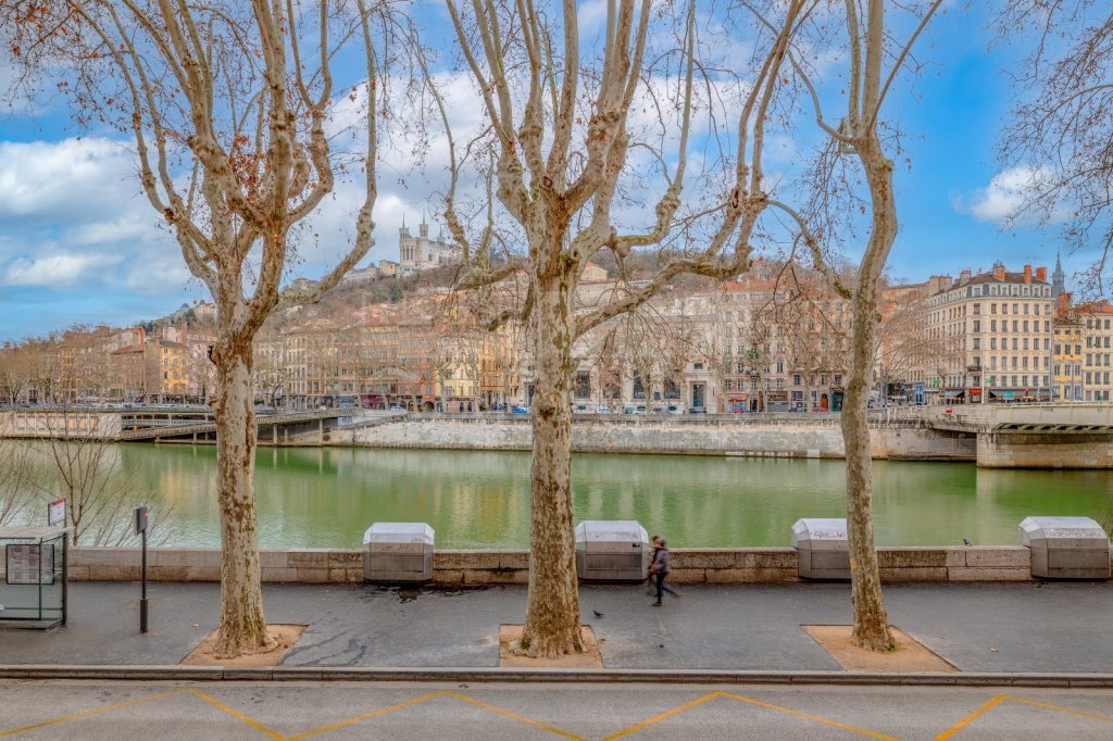 APPARTEMENT T3 A VENDRE - LYON 1ER ARRONDISSEMENT - 105.21 m2 - 499�000�&euro;