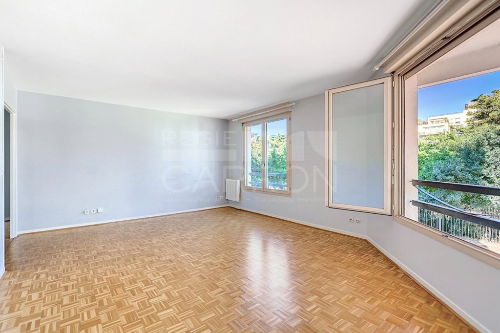 Appartement 3 pices - 2 chambres A VENDRE - LYON 3EME ARRONDISSEMENT - 71.11 m2 - 325000€