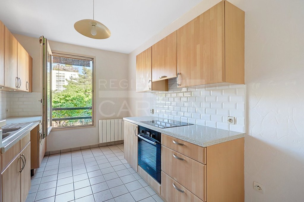 Appartement 3 pièces - 2 chambres A VENDRE - LYON 3EME ARRONDISSEMENT - 71.11 m2 - 310 000 €
