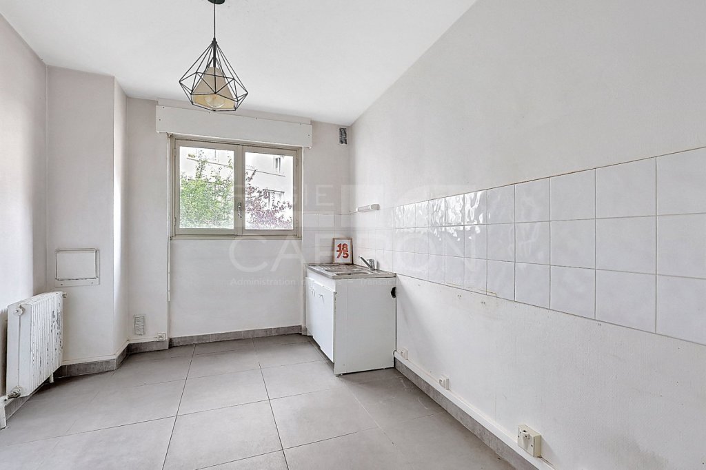 Appartement 3 pices - 2 chambres A VENDRE - LYON 3EME ARRONDISSEMENT - 88.1 m2 - 295000€