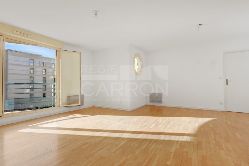 Appartement 3 pices avec balcons - 2 chambres A VENDRE - LYON 3EME ARRONDISSEMENT - 80 m2 - 375000€
