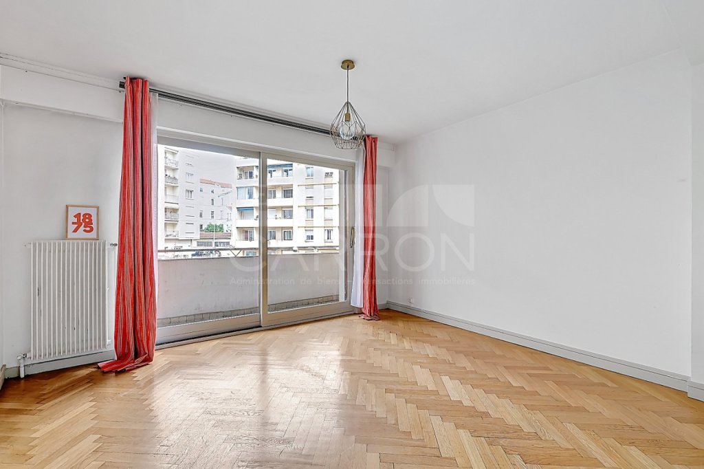 Appartement 3 pi�ces - 2 chambres A VENDRE - LYON 3EME ARRONDISSEMENT - 88.1 m2 - 285�000�&euro;