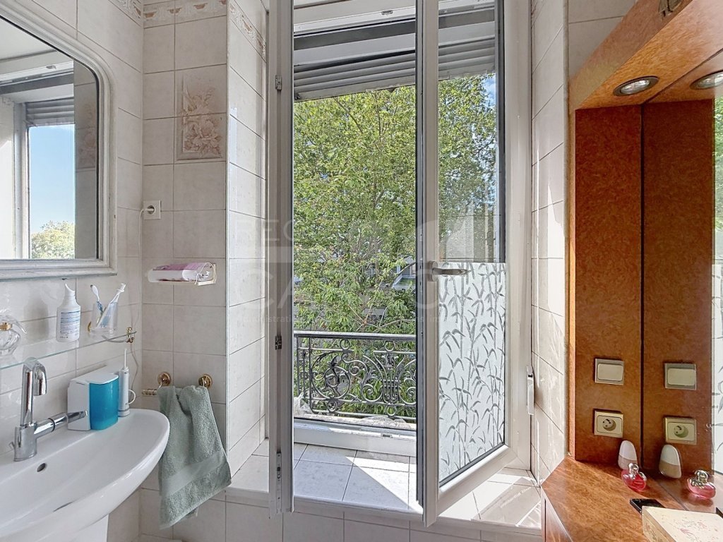 APPARTEMENT T3 A VENDRE - LYON 3EME ARRONDISSEMENT - 82.22 m2 - 367 000 &euro;