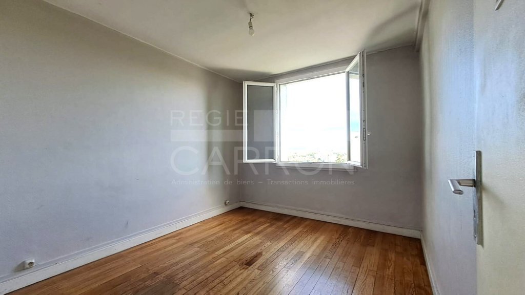APPARTEMENT T3 A VENDRE - LYON 3EME ARRONDISSEMENT - 54 m2 - 186 900 &euro;
