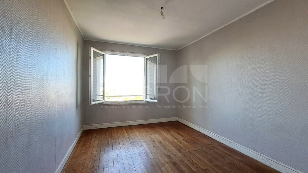 APPARTEMENT T3 A VENDRE - LYON 3EME ARRONDISSEMENT - 54 m2 - 186 900 &euro;