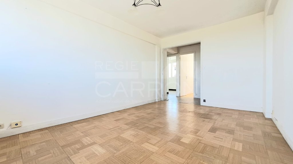 APPARTEMENT T3 A VENDRE - LYON 4EME ARRONDISSEMENT - 52 m2 - 195 000 &euro;