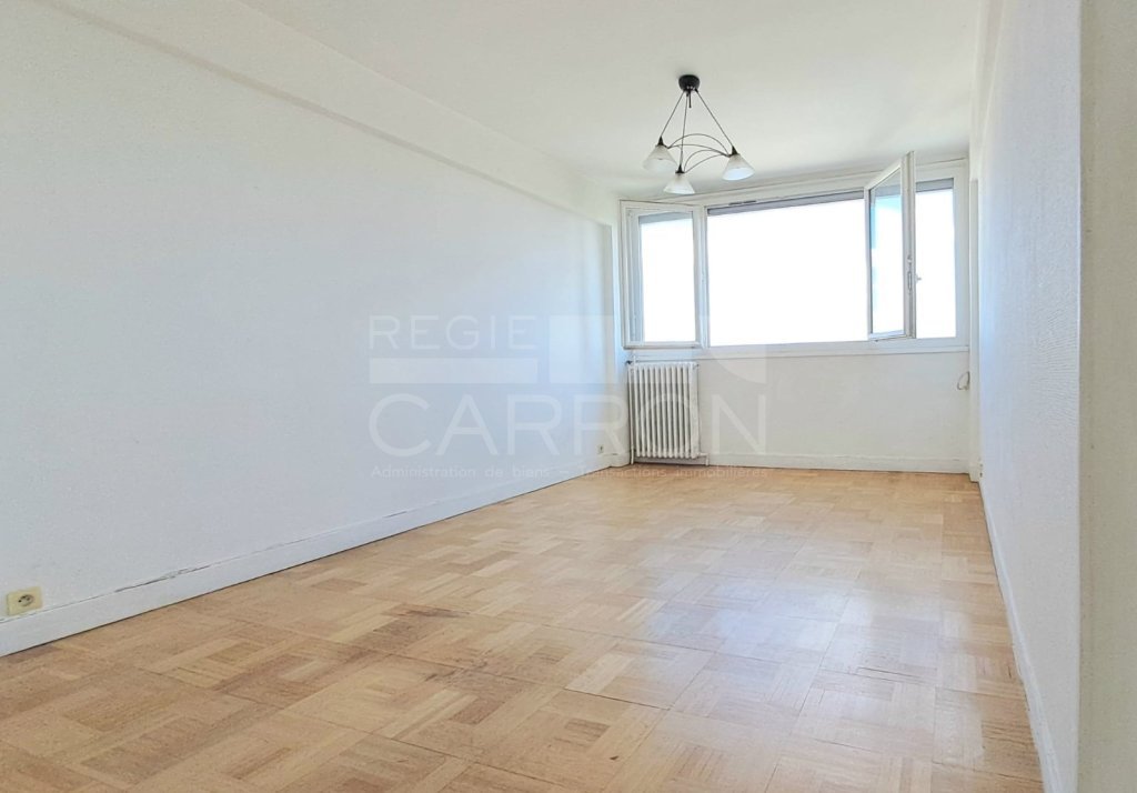 APPARTEMENT T3 A VENDRE - LYON 4EME ARRONDISSEMENT - 52 m2 - 195 000 &euro;
