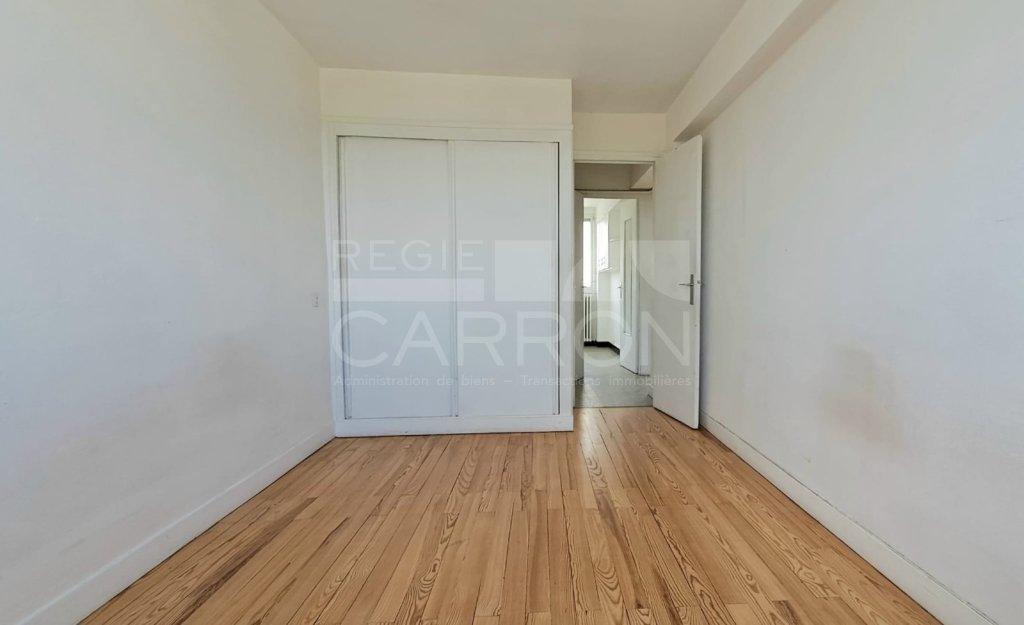 APPARTEMENT T3 A VENDRE - LYON 4EME ARRONDISSEMENT - 52 m2 - 195 000 &euro;