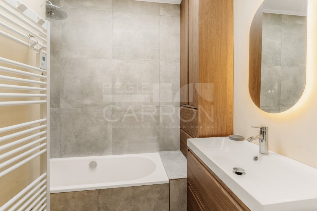 APPARTEMENT T3 A VENDRE - LYON 4EME ARRONDISSEMENT - 68 m2 - 320 000 &euro;