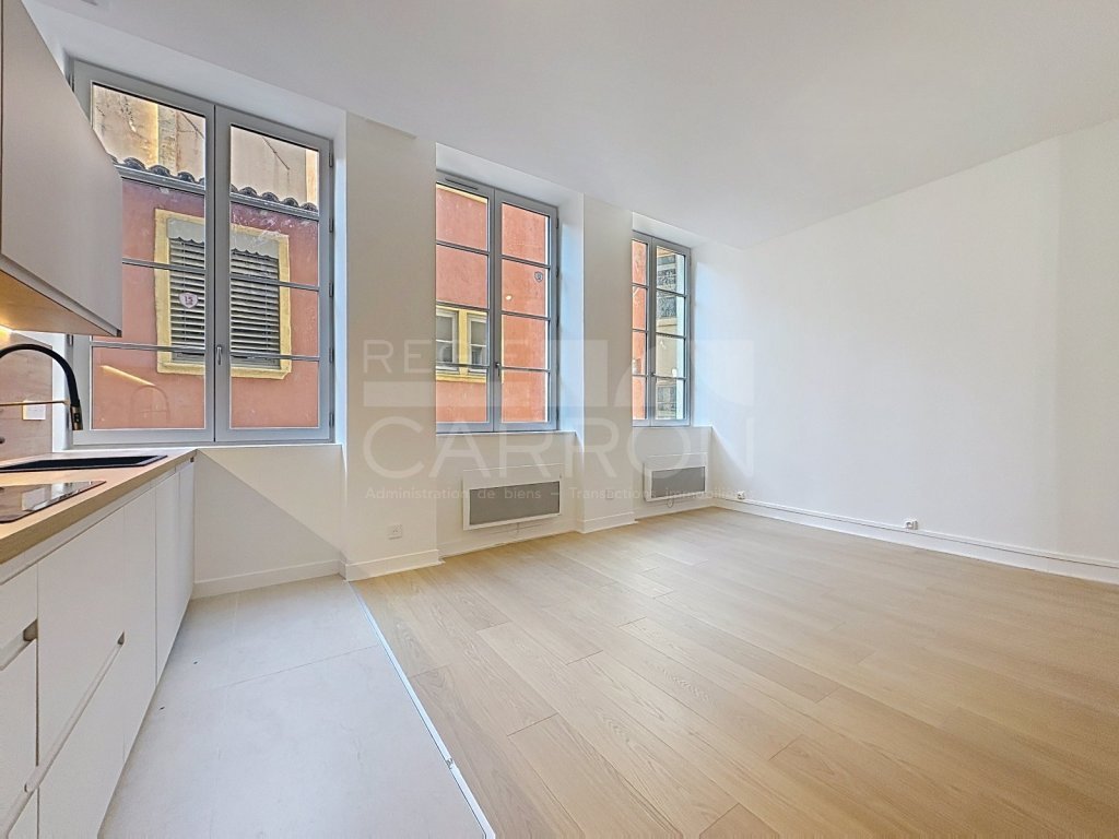 APPARTEMENT T3 A VENDRE - LYON 5EME ARRONDISSEMENT - 57 m2 - 315 000 &euro;