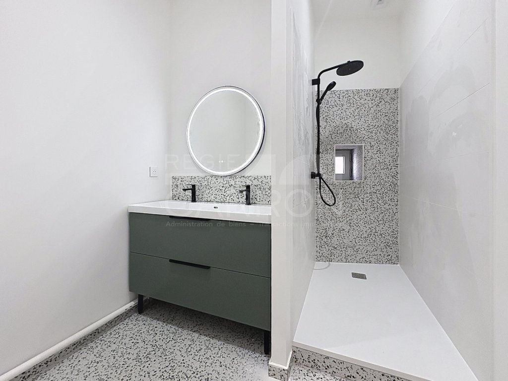 APPARTEMENT T3 A VENDRE - LYON 5EME ARRONDISSEMENT - 57 m2 - 315 000 &euro;