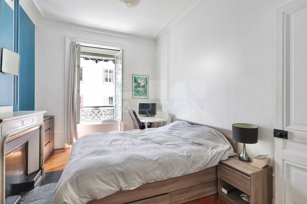 Appartement 3 pièces - 2 chambres A VENDRE - LYON 6EME ARRONDISSEMENT - 76.16 m2 - 435 000 &euro;